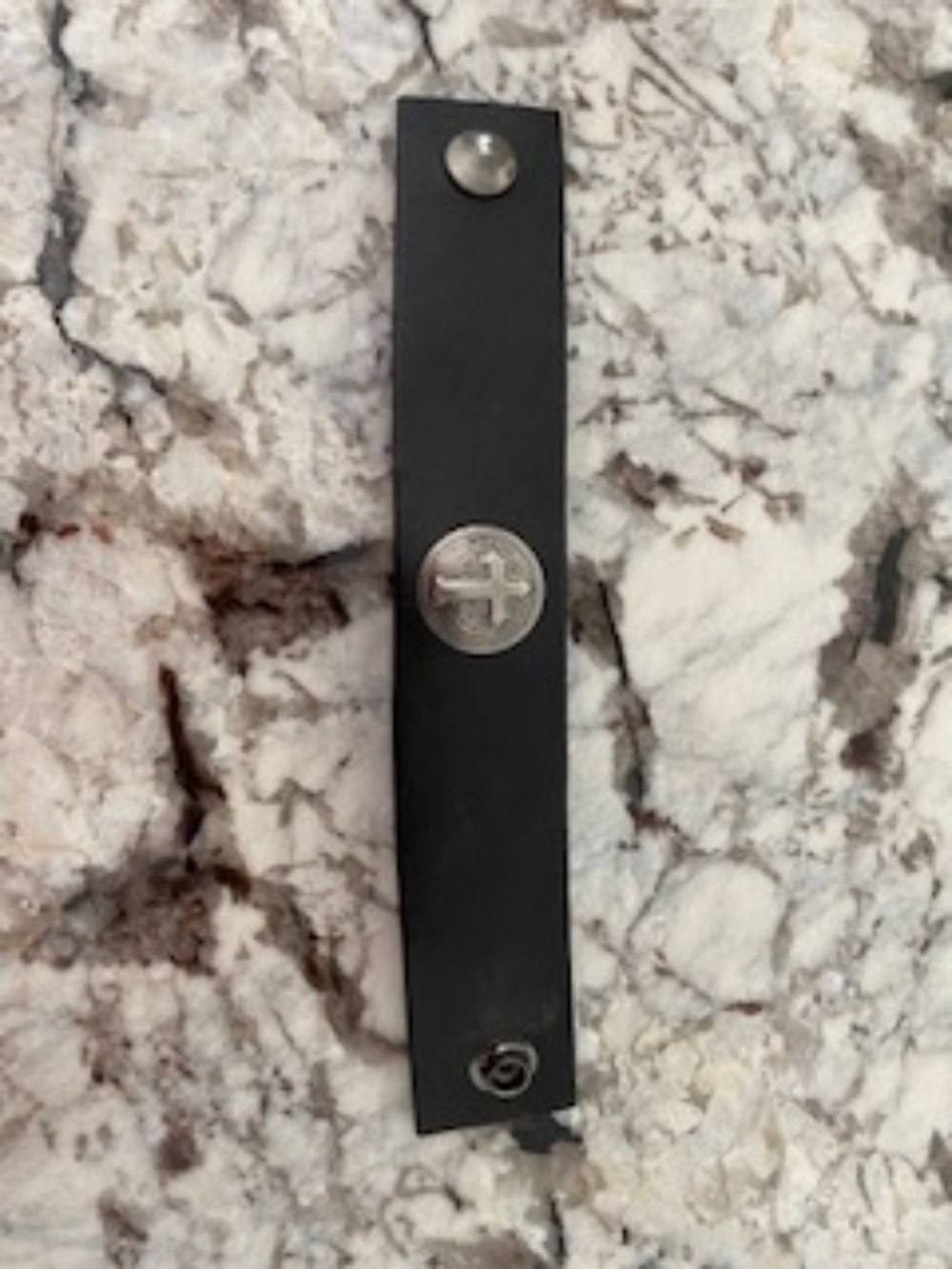 leather bracelet crucifix/cross